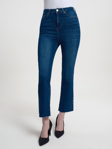 [LF2034310] Crop Flare Slim Fit Women's Trousers